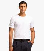 Camiseta Slim – Gola V Branco